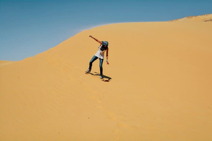 Overnight White Desert Safari from Cairo: Bahariya Oasis, Crystal Mountain & Camping photo 2