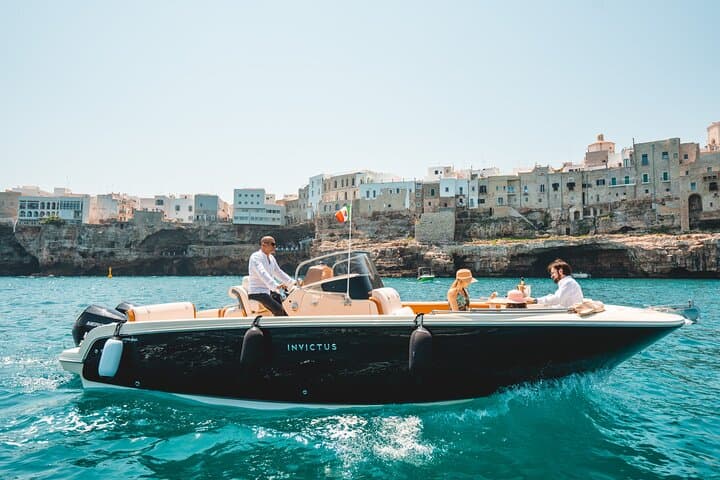 Monopoli Champagne Cave Cruise: Private 4-Hour Boat Tour