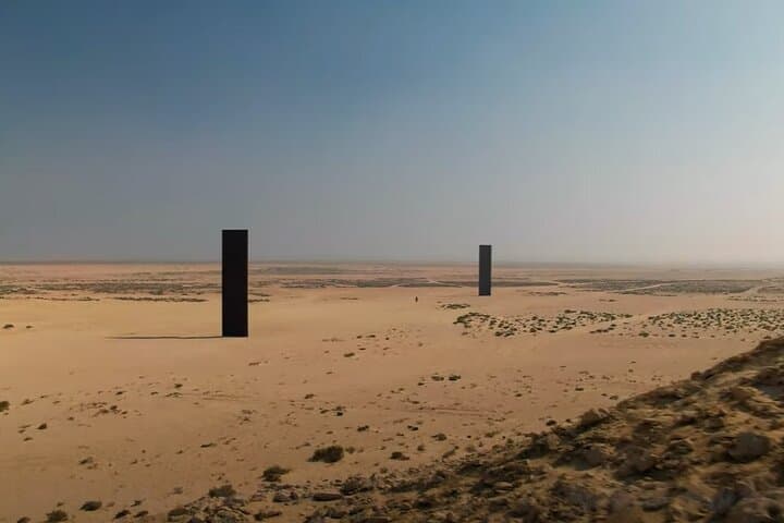 West Qatar Desert Tour: Mushroom Rocks, Camel Racing & Richard Serra Sculptures photo 5