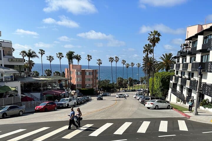 Historic La Jolla Walking Tour: A Coastal Journey Through Time and Tide