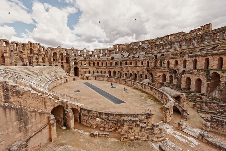 Half-Day Private Transfer and El Jem Amphitheatre & Museum Tour photo 2