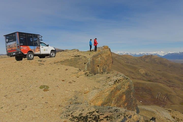 Balconies of Calafate: Huyliche Hill 4x4 Panoramic Tour photo 2