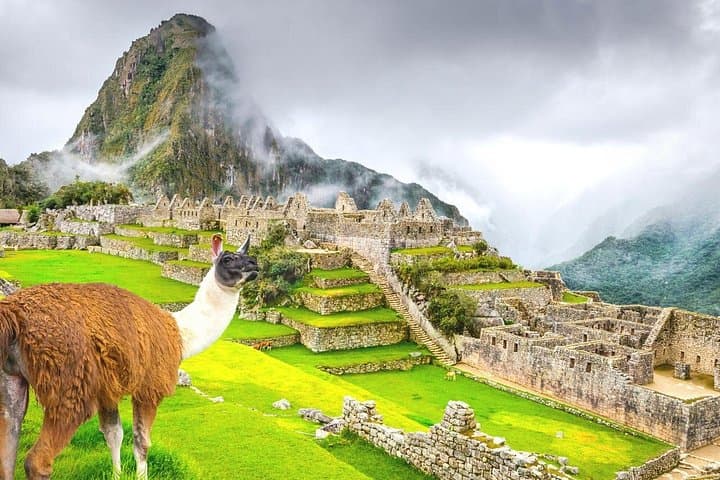 8-Day Peru Highlights: Lima, Cusco, Sacred Valley, Machu Picchu & Lake Titicaca