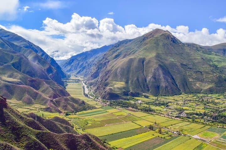 Sacred Valley and Machu Picchu Panoramic Train: 2-Day Guided Tour from Cusco photo 2
