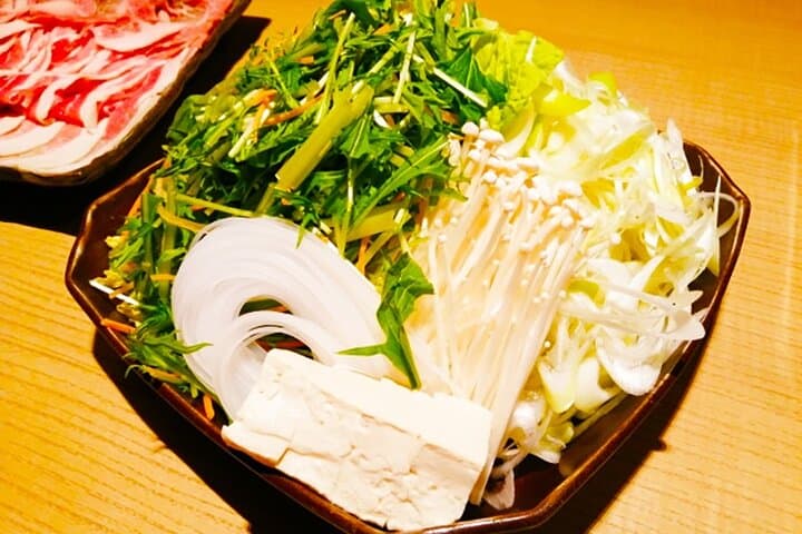 Todoroki Valley Walk and Hot Pot: Compare Shabu‑Shabu vs Sukiyaki in Tokyo photo 3