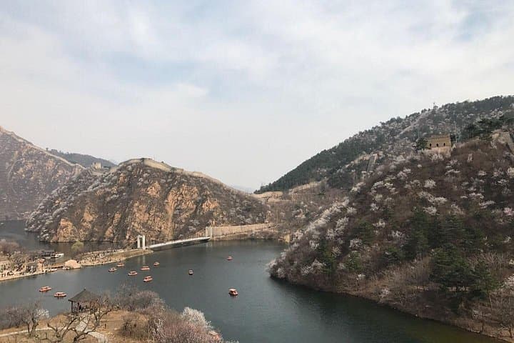 Huanghuacheng Water Great Wall & Hutong Day Tour — Quiet Great Wall Walk from Beijing photo 3