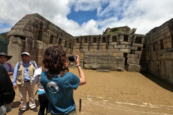2-Day Panoramic Train to Machu Picchu: Aguas Calientes Overnight Tour photo 4