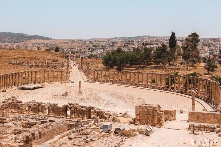 Full-Day Jerash, Ajloun & Umm Qais Tour from Amman — Roman Ruins, Ayyubid Castle and Lake Views