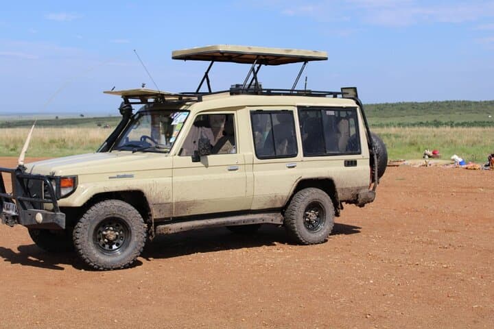 Private Maasai Mara Game Drive — Full-Day Safari with Local Guide photo 2