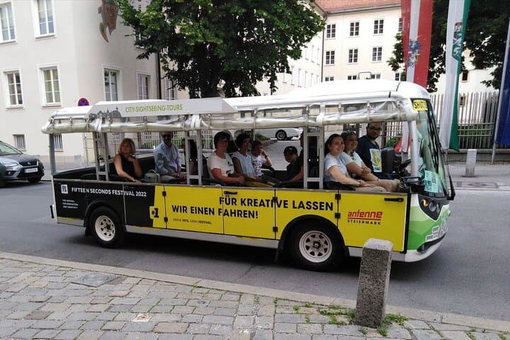 Electric Graz City Bus Tour — 40–45 Minute Audio-Guided Sightseeing photo 6