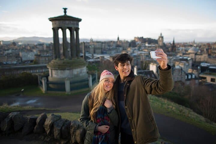 Edinburgh Literary Walking Tour — Greyfriars, Elephant House & Victoria Street photo 1