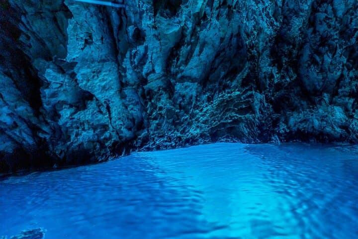 Blue Cave and Hvar: 5-Island Speedboat Adventure from Split & Trogir photo 4