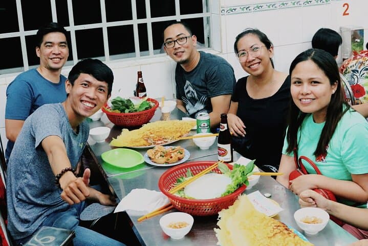 Tasty Walky: 4-Hour Saigon Street Food & Walking Tour photo 3