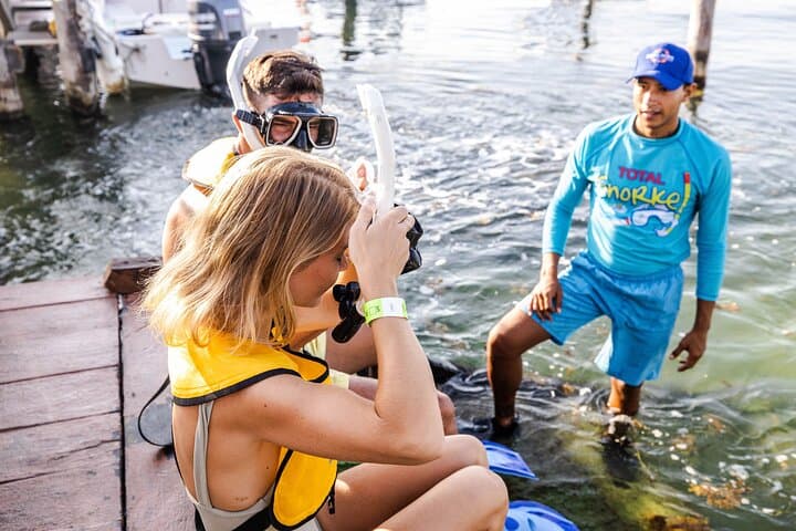 Snorkel Reefs, Shipwrecks, Cenote & MUSA: Cancun Half‑Day Adventure photo 3