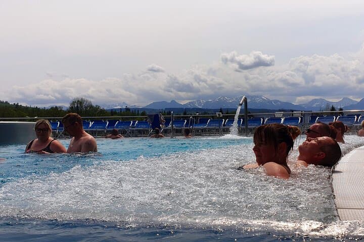 Dunajec Gorge Wooden Rafting and Thermal Baths — Day Trip from Krakow photo 5