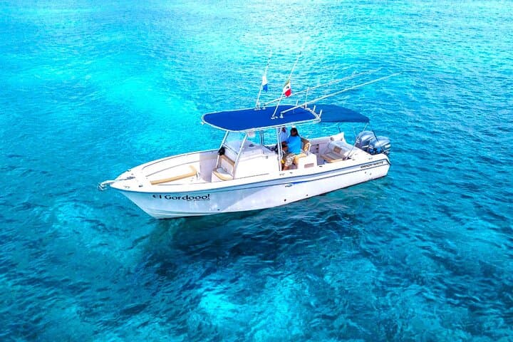 El Cielo Snorkel: Private Boat to Cozumel’s Reefs and Secluded White Sand photo 2