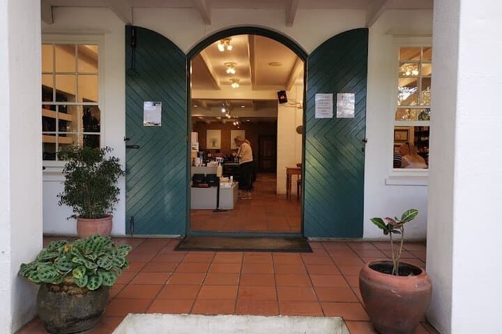 Stellenbosch & Franschhoek Wine Tasting Private Tour from Cape Town — Cape Winelands Day Trip photo 3