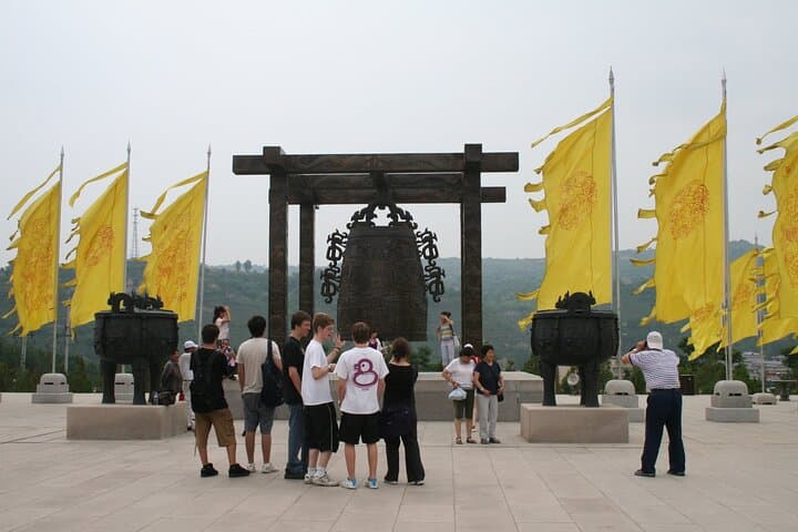 Hukou Waterfall & Huangdi Mausoleum Day Trip from Xi'an photo 5