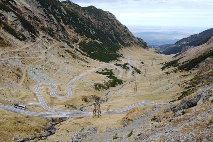 Transfagarasan Road Trip from Brasov — Drive to Balea Lake and Alpine Pass photo 6