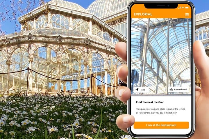 Madrid Scavenger Hunt: Self-Guided Walk from Cibeles to Retiro