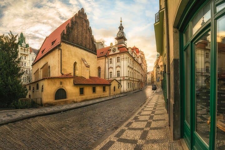 Prague Old Town & Jewish Quarter: 2-Hour Guided Walking Tour photo 2