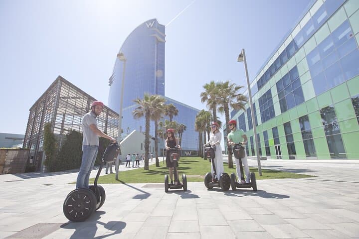 Explore Barcelona by Segway: 12km Classic City & Beach Tour