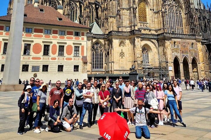Prague Castle Walking Tour: Tip-Based Guided Walk & Golden Lane Highlights