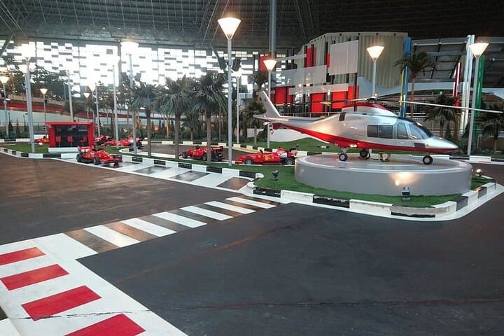 Abu Dhabi Full-Day Tour: Sheikh Zayed, Emirates Palace & Ferrari World photo 6