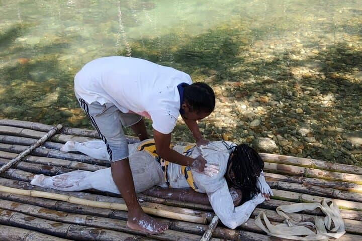 Montego Bay Bamboo Rafting and Limestone Massage on the Great River photo 5