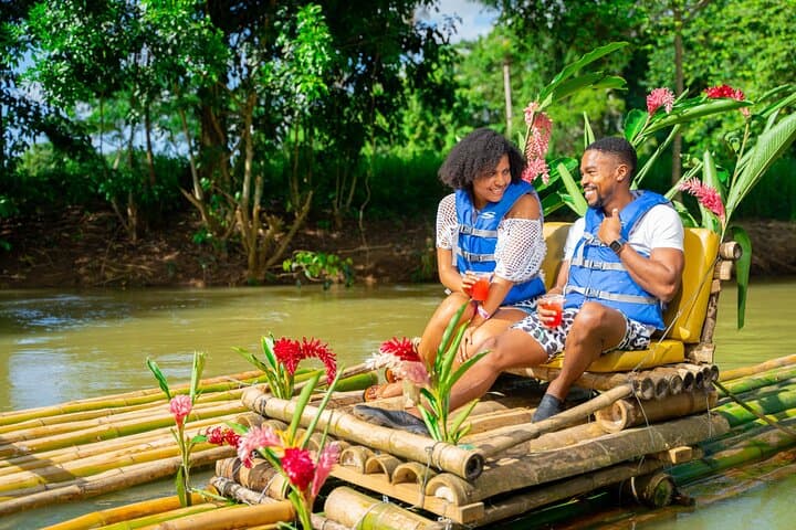 Montego Bay Bamboo Rafting and Limestone Massage on the Great River photo 3