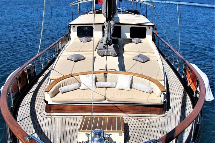 Sail Menorca: 7-Day Private Golet Circumnavigation of Pristine Beaches photo 6