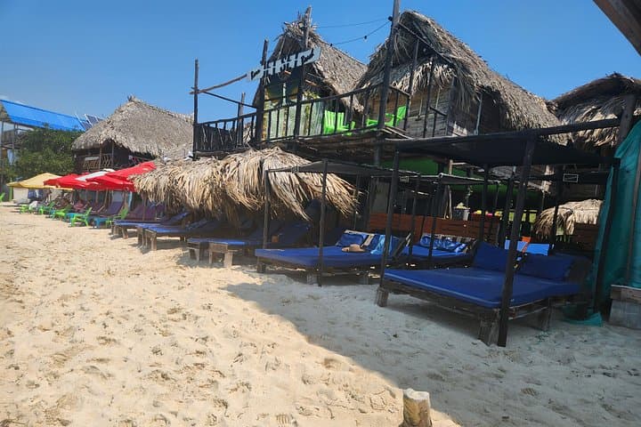 Playa Tranquila at Baru: Premium Beach Club Day Trip from Cartagena photo 4