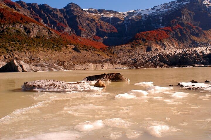 Full-Day Cerro Tronador Hike: Ventisquero Negro & Pampa Linda from Bariloche photo 4
