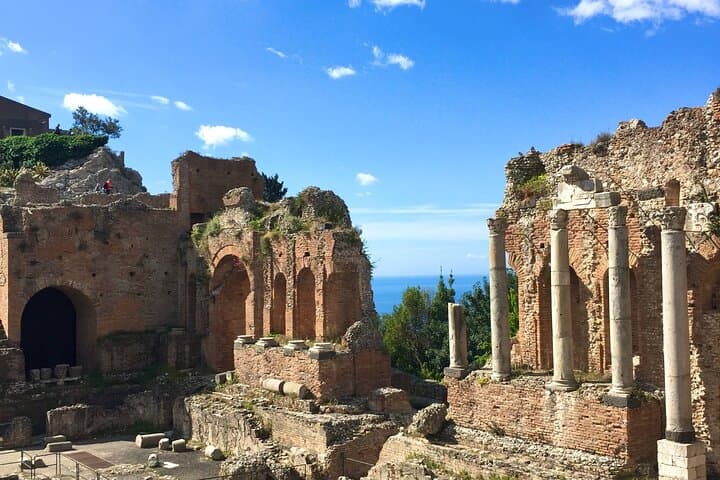 Private Taormina Day Tour to Castelmola & Isola Bella photo 4