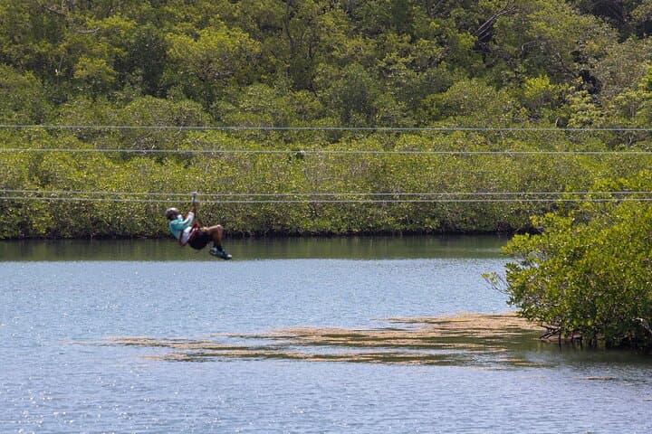 Extreme Zip Line Adventure at Mahogany Bay — 1600ft Zip Lines Over Roatan Jungle photo 2