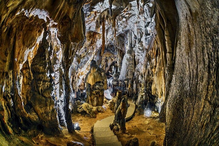 Velebit Day Tour: Maslenica Bridge, Tulove Grede Hike & Cerovac Caves photo 3