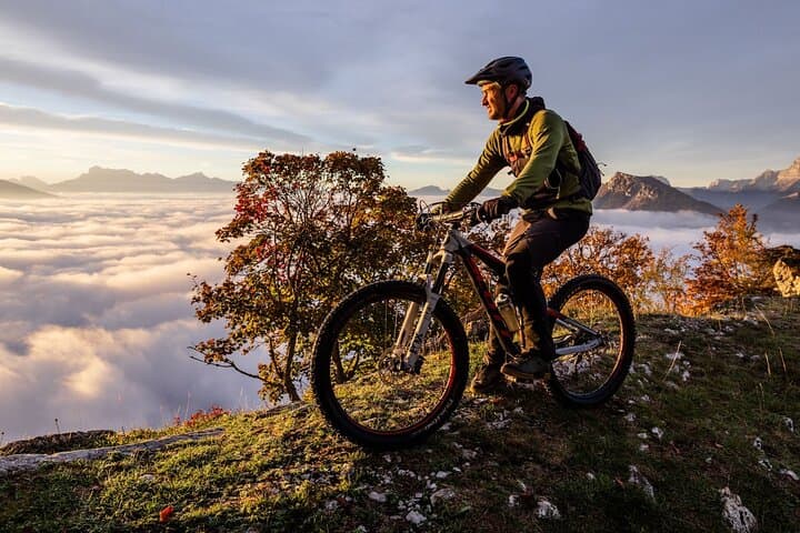Explore Mont-Aiguille by e-MTB: A Panoramic Vercors Mountain Bike Tour