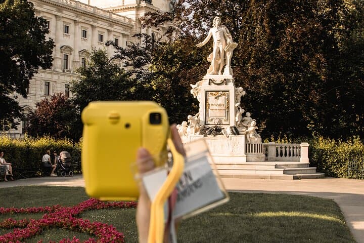 Vienna Instant Photo Hotspots: A Vintage Camera Walking Tour