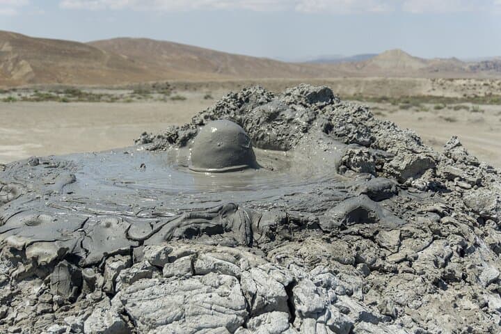 Baku Day Trip to Gobustan, Mud Volcanoes, Ateshgah & Yanar Dag photo 3