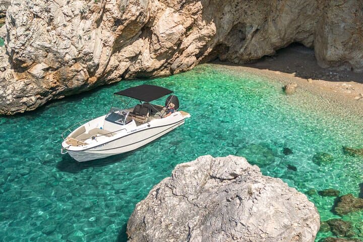 Explore the Elaphiti Islands & Blue Cave — Private Dubrovnik Boat Tour photo 4