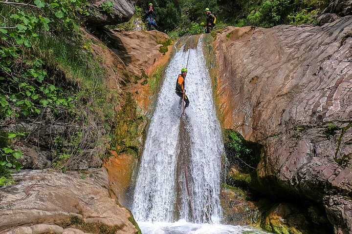 Canyoning Drenovstica: A 3–4 Hour Adrenaline Route Above Budva