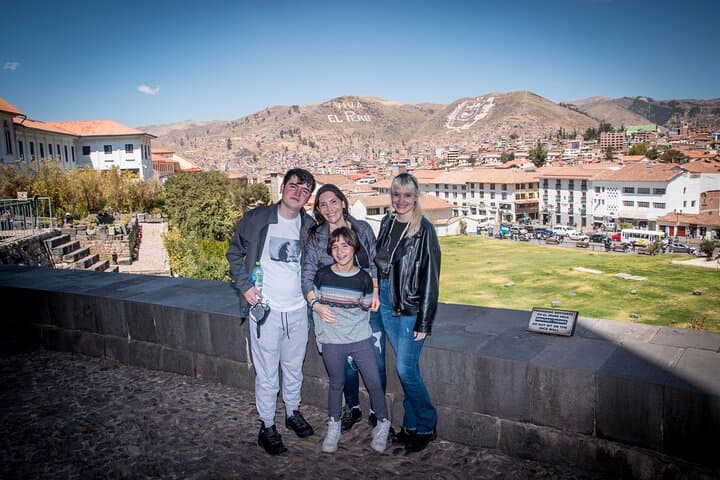 7-Day Cusco Tour: Machu Picchu, Rainbow Mountain & Humantay Lake photo 3