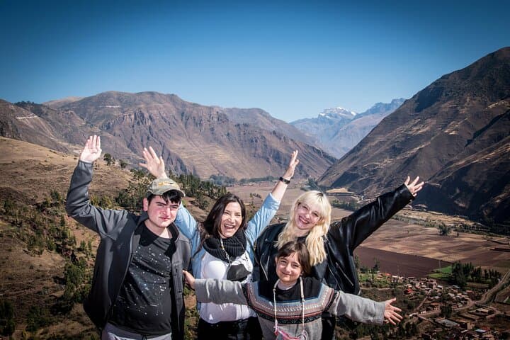 7-Day Private Sacred Valley Cusco & Machu Picchu Tour with Rainbow Mountain photo 3