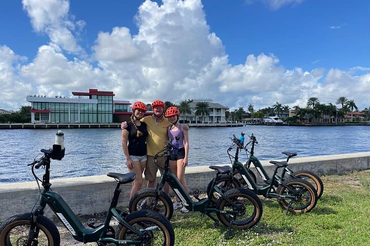 Fort Lauderdale Family E‑Bike Rentals: 4‑Hour Beach & Las Olas Cruise photo 3