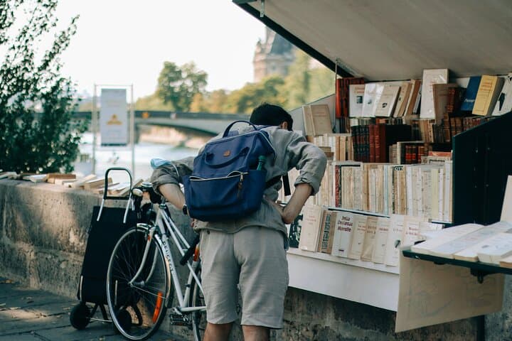 Paris E-Bike Private Tour — 3-Hour Highlights from Le Marais to the Eiffel photo 2