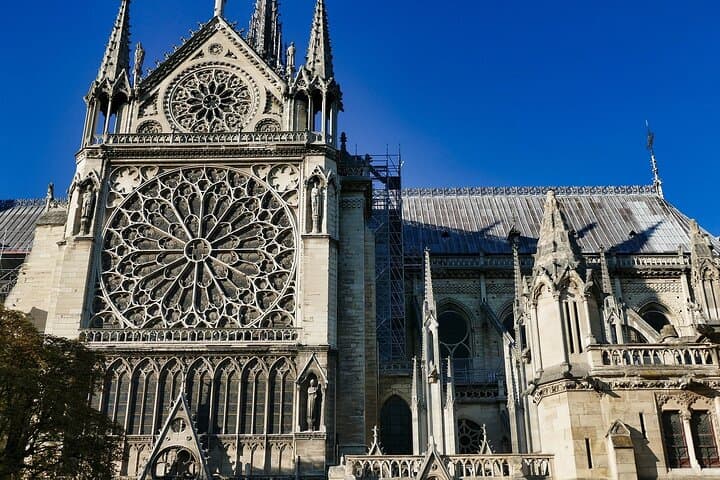 Medieval Paris Private Walking Tour — Epic Tales & Gothic Streets photo 5