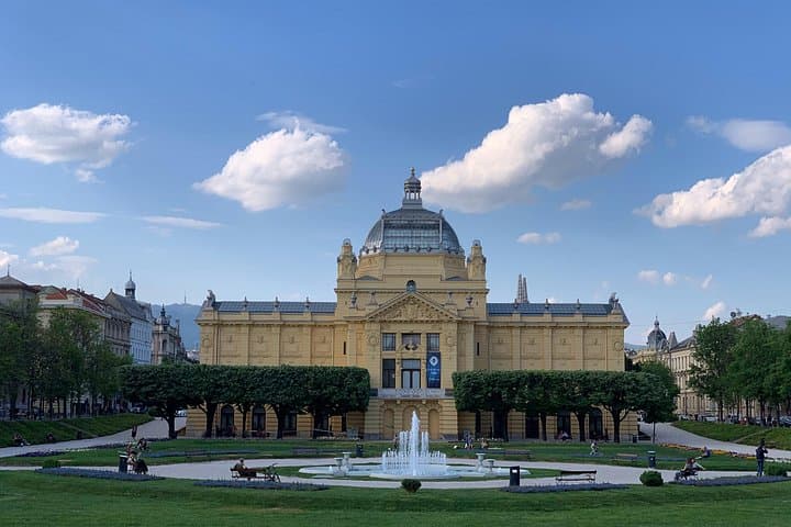 Half-Day Private Tour: Best of Zagreb Highlights & Hidden Gems photo 3