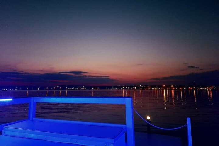 Syracuse Sunset Boat Tour Around Ortigia with Aperitif and Swim photo 5