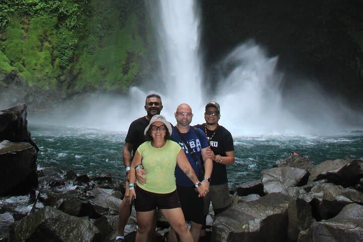 La Fortuna Waterfall & Arenal Zipline: Canopy Hike, Swim and Flight photo 5
