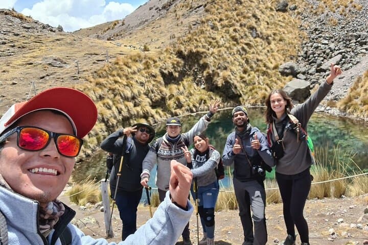 7 Lagoons of Ausangate: Private Full-Day Trek from Cusco photo 3